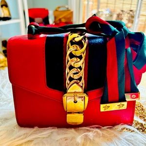Authentic GUCCI Calfskin Mini Sylvie Chain Shoulder Bag